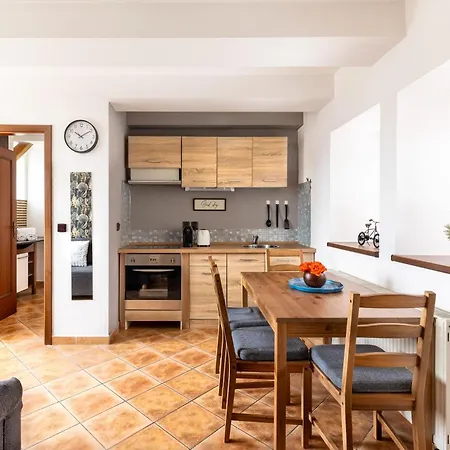 Apartmany V Centru Ceska Lipa Exterior photo